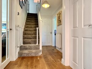 Entrance Hallway- click for photo gallery